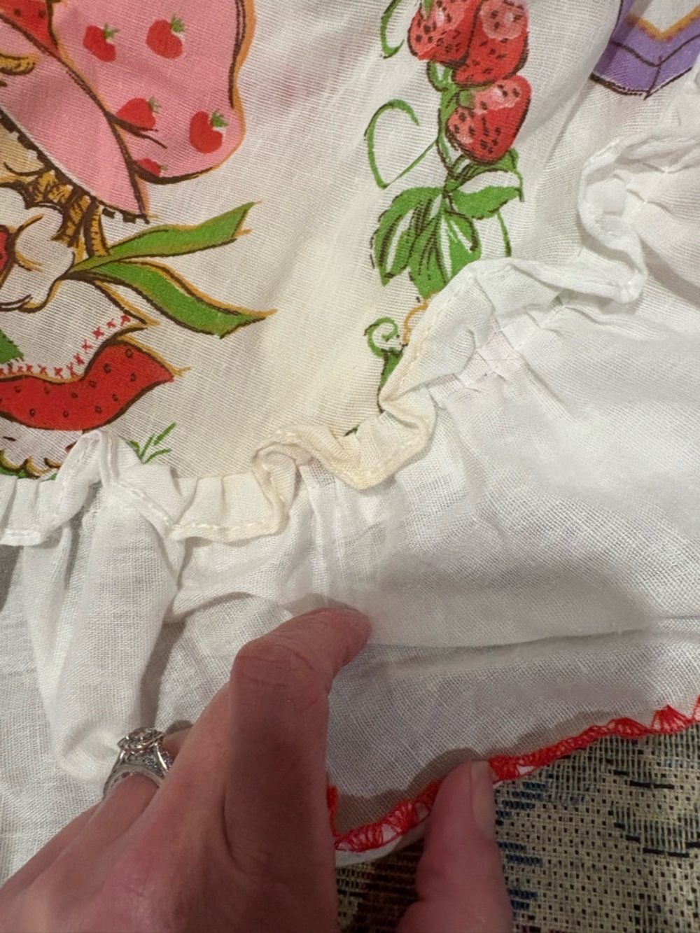 Vintage Strawberry Shortcake Print Ruffled Tie-Back Curtains - Picture 5 of 13
